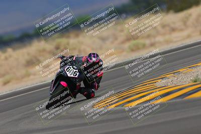 media/Sep-11-2022-SoCal Trackdays (Sun) [[81b7e951af]]/Turn 16 (945am)/